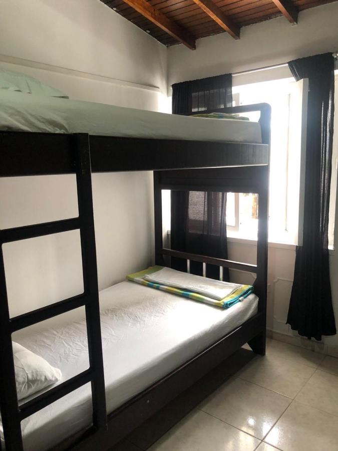 New Memphis Hostal Μεντεγίν Εξωτερικό φωτογραφία