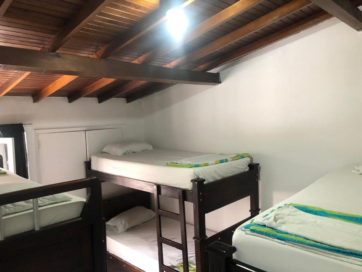 New Memphis Hostal Μεντεγίν Εξωτερικό φωτογραφία