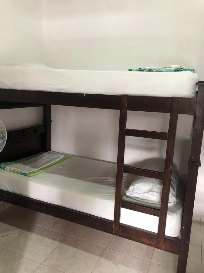 New Memphis Hostal Μεντεγίν Εξωτερικό φωτογραφία