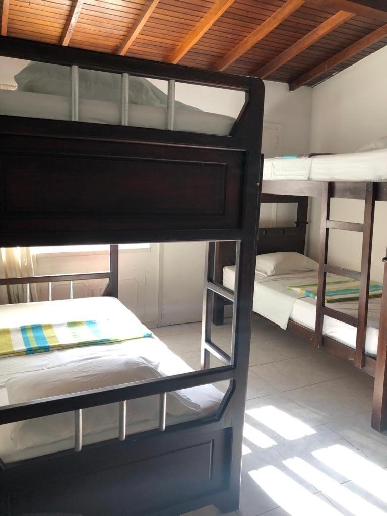New Memphis Hostal Μεντεγίν Εξωτερικό φωτογραφία