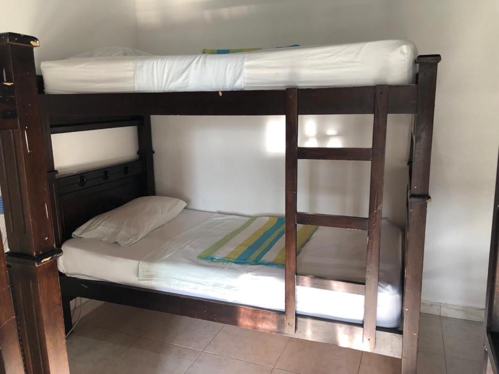 New Memphis Hostal Μεντεγίν Εξωτερικό φωτογραφία
