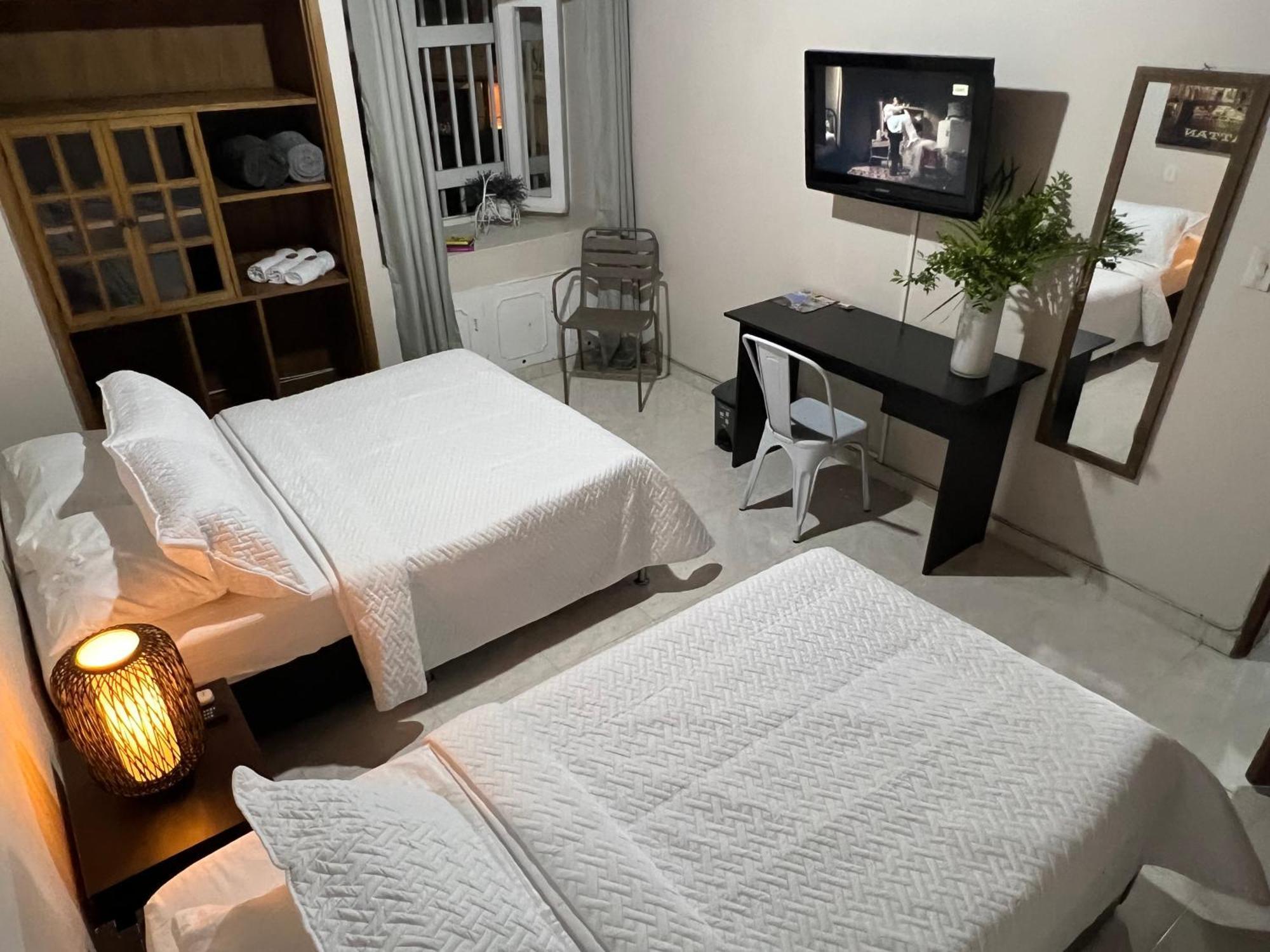 New Memphis Hostal Μεντεγίν Εξωτερικό φωτογραφία